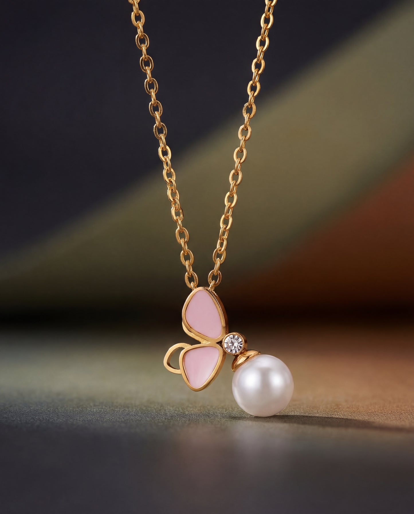 The Detsí Necklace