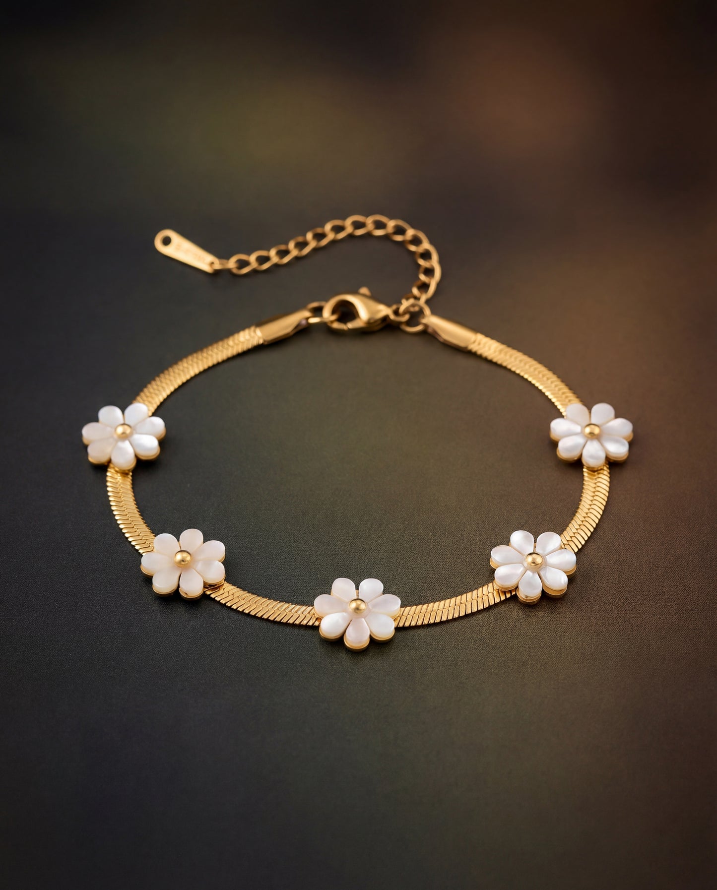 The Piyó Bracelet