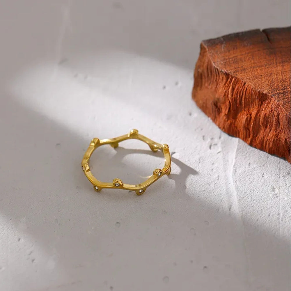 The Toukó Ring