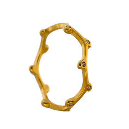 The Toukó Ring | 18K Gold Plated Stainless Steel with Zircon Stone | The OÓ Jewels