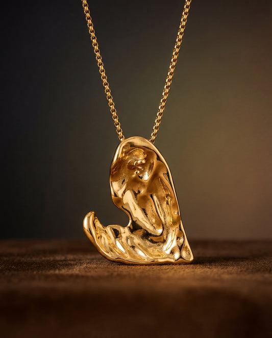 The Mezeú Necklace