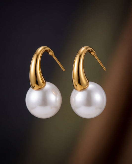 The Mómo Earring
