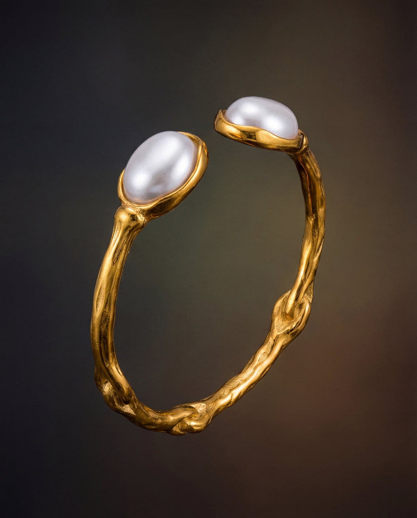 The Monthe Bangle
